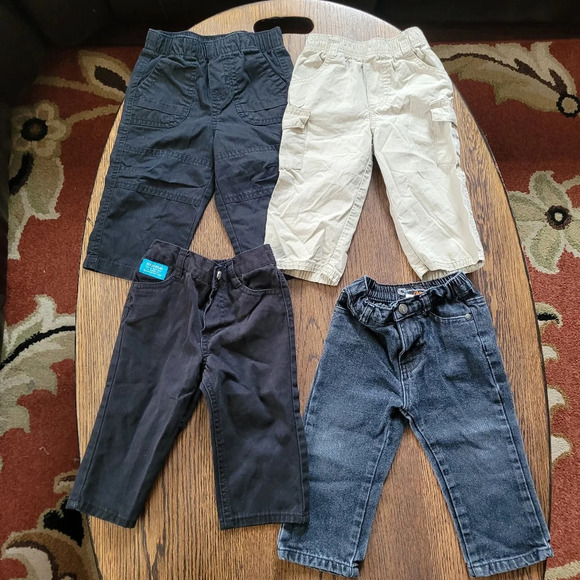 Bundle/Lot of 4 Pairs of Pants Size Infant Boy's 12 Months - Picture 1 of 8